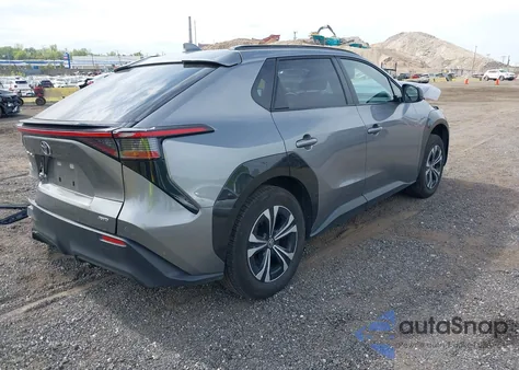 2024 Toyota Bz4X Xle/Limited z USA, uszkodzony, nr VIN JTMABACA7RA071440